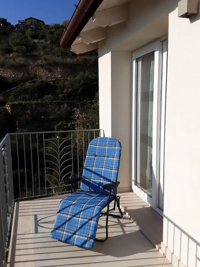 La Villetta Bordighera 0*,  Italy